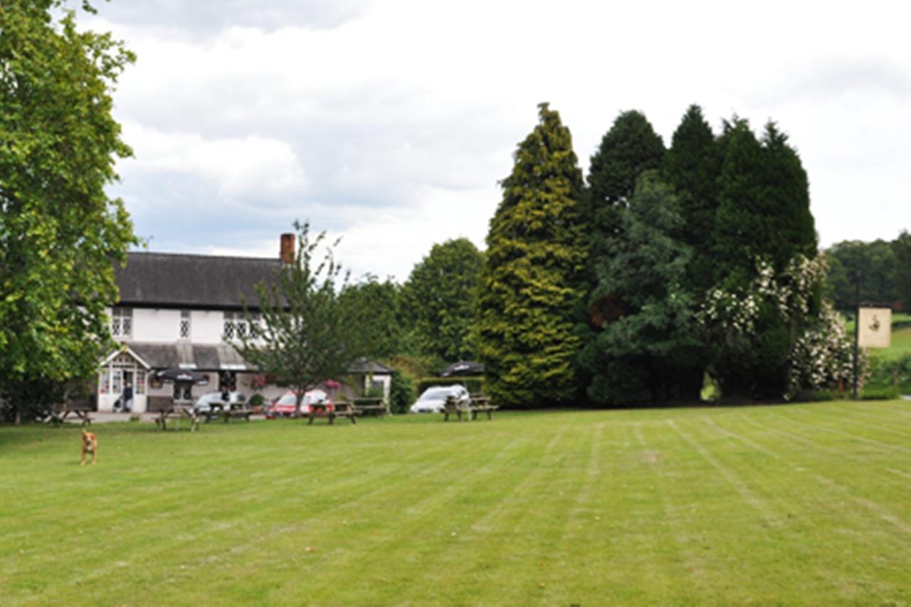 The Clytha Arms Hotell Abergavenny Eksteriør bilde